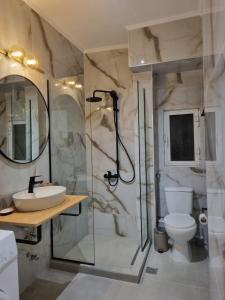 #Central Kamara Stoudio