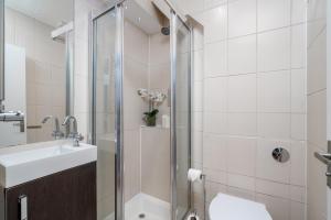 Paddington Praed St Apartment