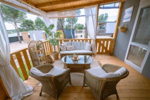 "Emili Paulina" holiday home 70m from the beach - SEA VIEW- free parking and WiFi