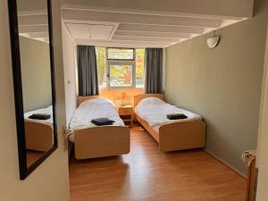 Family house next to train and close to Amsterdam and Schiphol