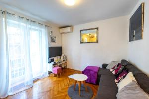 Apartment Dumaneo Art - Two Bedroom Apartment