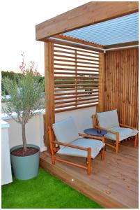 Appartement standing avec spa, terrasse & calme absolu, Entre mer et lac, La Grande Motte