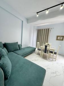 Kozi Apartments