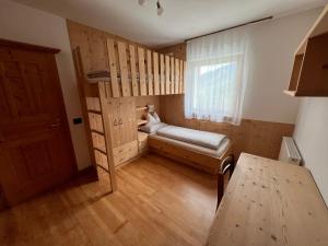 Ladin Apartment