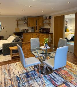 Bridge House Apartment. Luxury and cosy self contained apartment.