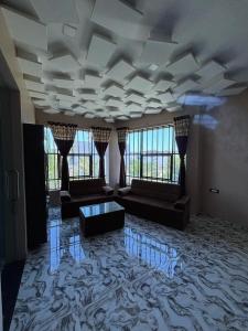 C&F palace