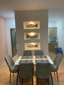 Private House Velipoj
