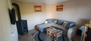 Vila Piramida - Zavojsko jezero-Pirot