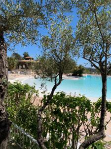 CAP ESTÉREL Famille Multisports-2 pièces vue Mer -JARDIN - Parking -Climatisation- 5 piscines dont une chauffée Animations petits et Grands à partir du 04 Avril au 02 Novembre