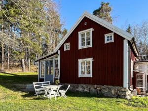 6 person holiday home in ÅTVIDABERG-By Traum