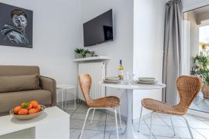 Urban Living City Apartment