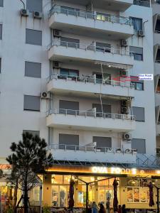 Blue Royal Apartment