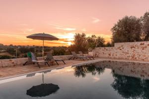 Traditional Trullo With Pool