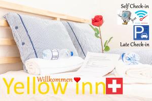 YELLOW INN - SIMPLE ROOMS -- OLMA Messen & Autobahn 1 Min, HSG 6 Min, Spital 7min, günstige Parkplätze