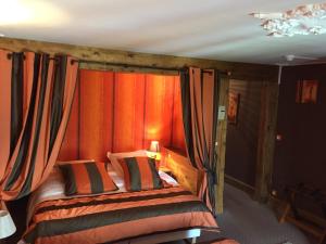 Hotels Hostellerie Normande : photos des chambres