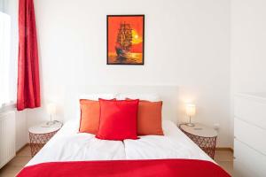 Balcony - Sunny - Central Cosy Home