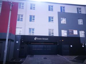 4 Essex Street Apartment