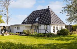Gorgeous Home In Bogense With Kitchen