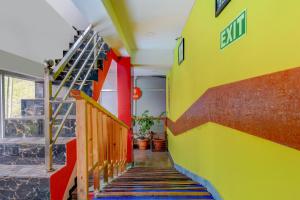 Hotel O P S Grand