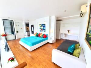 Beautiful Modern Penthouse Kamala Beach