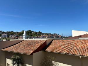 Appartements Lumineux T3 avec balcon et parking a Ciboure - FR-1-239-1120 : photos des chambres