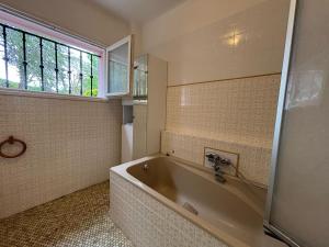 Appartements Appartement avec jardin et piscine privee a Ciboure - FR-1-239-1121 : photos des chambres