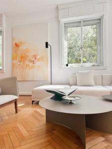 Classic Timeless Palermo Retreat