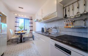 Amazing Apartment In Medulin