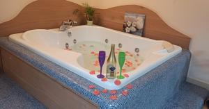 Central Terrace Escape with Jacuzzi