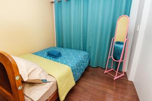 Sunlit Makati Haven Cozy 1BR Gym Pool 1703