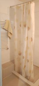 Pace in Kuvaszó-Casă la cheie