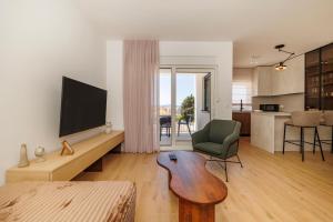 Apartment Zora by Belmont Realty