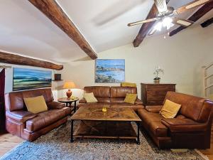 Appartements En plein coeur du village , Terrasse avec vue : photos des chambres