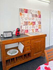 Maisons de vacances La maison des Hortensias Vic-Sur-Cere, 10 pers : photos des chambres