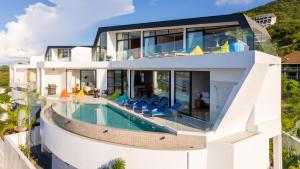 Blue Pearl Villa - Brand new luxury awaits