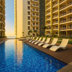 Luxury 3BR near Solaire, Airport II Infinity Pool