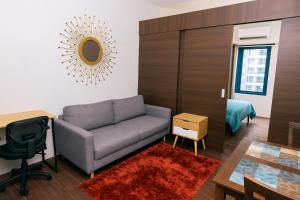 The Plush Pad Makati Ayala Views 300MB WiFi 1940