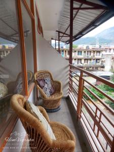 HIMVIGRAHA- Your Mountain Retreat