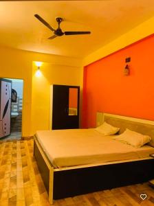 BENIWAL guest house by Sams