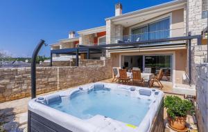 Cozy Home In Umag With Sauna