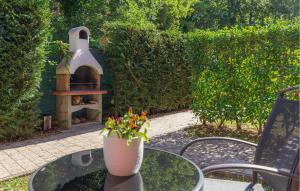 Cozy Home In Umag With Sauna