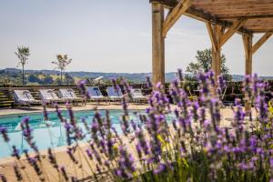 Villas Chateau de la Guerinchie, beautiful 7 bedroom castle in the heart of the Dordogne : photos des chambres