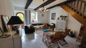 17th century house with swimming pool