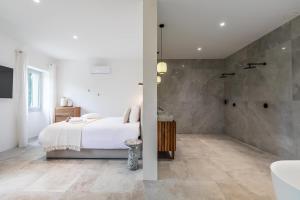 Appartements Le Chai n°9, demeure et gites de charme : photos des chambres