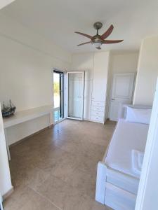 Teti Villa by the sea
