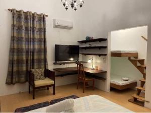 Villa Esperas Luxury Staycation