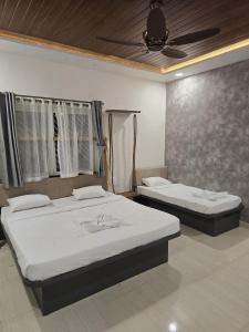 Amaltash Resorts
