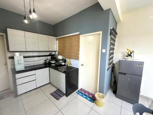 Saville Cheras 2 Bedroom HomeStay Link MRT