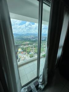Saville Cheras 2 Bedroom HomeStay Link MRT