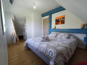 Maisons de vacances Maison de vacances 4 Pers avec jardin privatif a 1km PLAGE Lines et 300m de la mer de Gavres - AR PIL JADUR : photos des chambres
